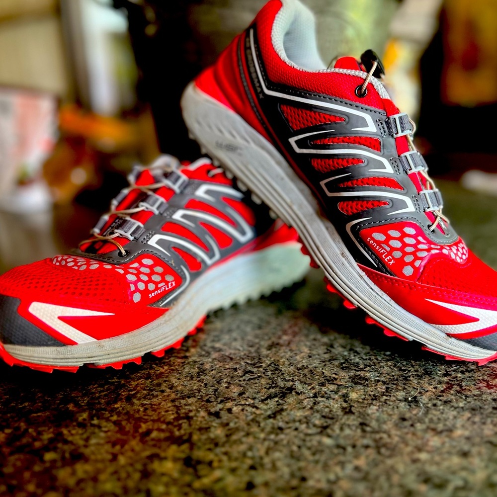 Excellent Used Condition Salomon XR Crossmax 2